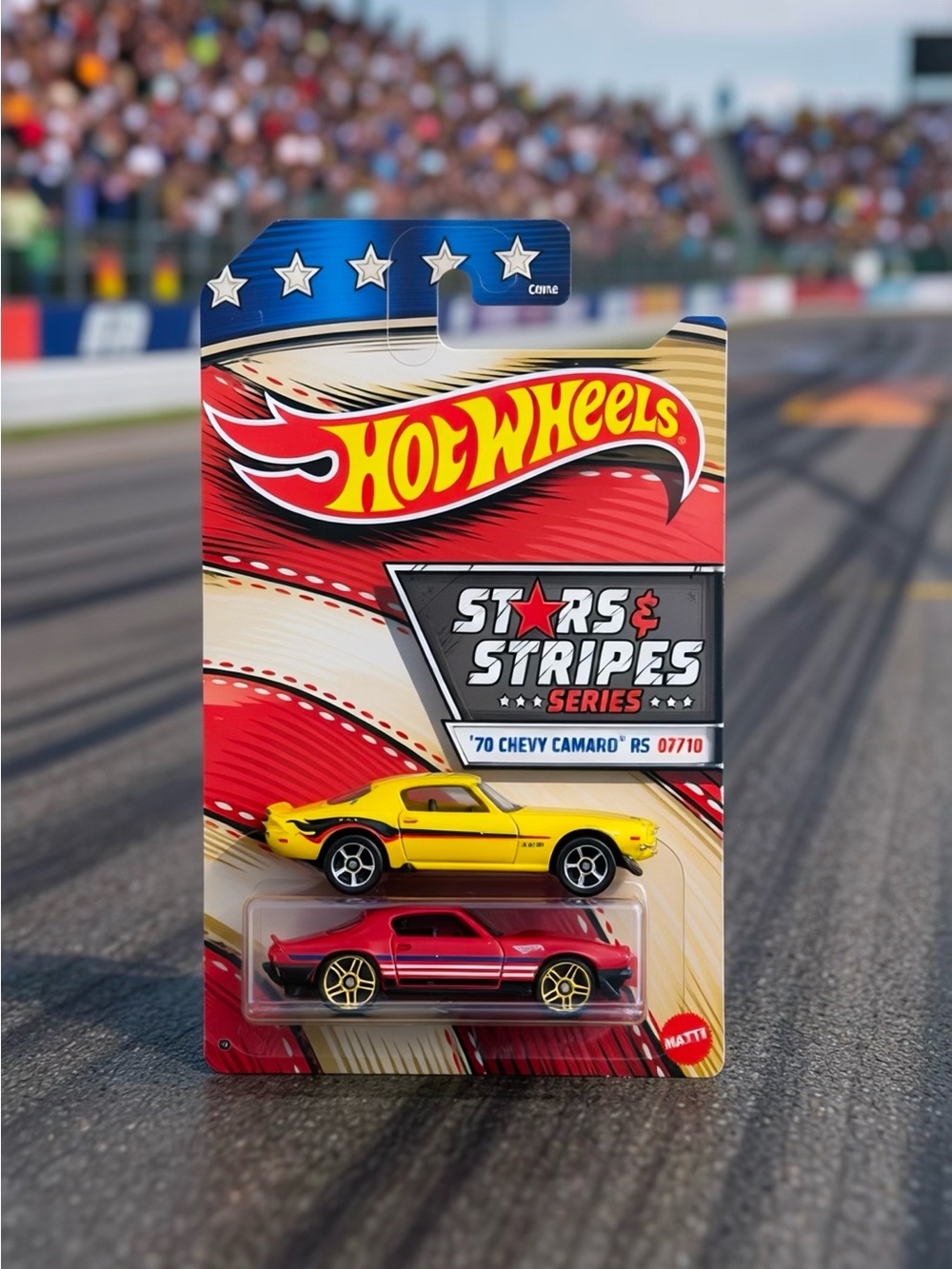 Hot Wheels Stars & Stripes '70 Chevy Camaro Toy Car Set - Yellow & Red
